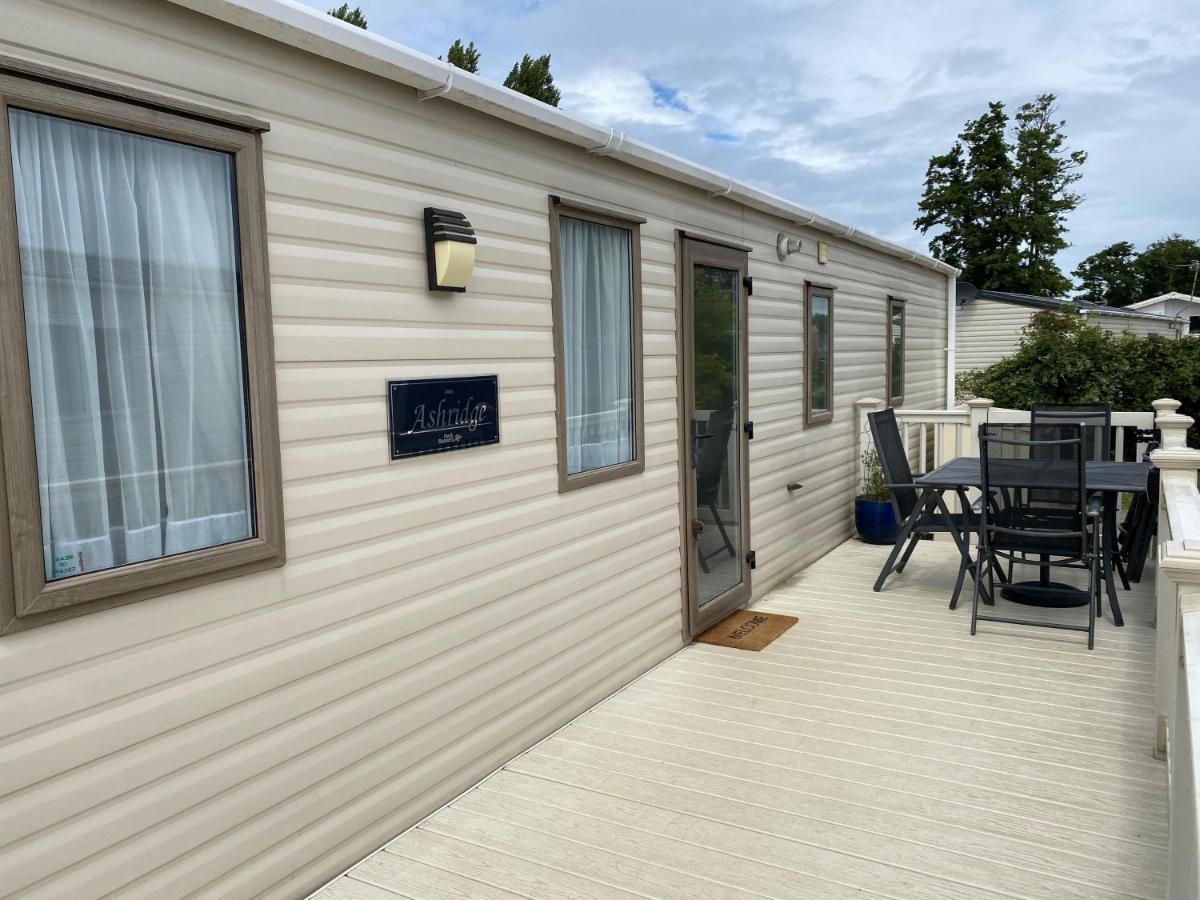 6 Berth Caravan With Decking At Manor Park In Hunstanton Ref 23017H Exterior photo